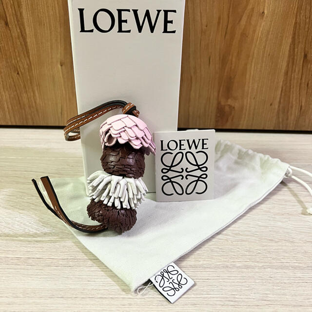 LOEWE ロエベ フラワー バッグチャーム 未使用