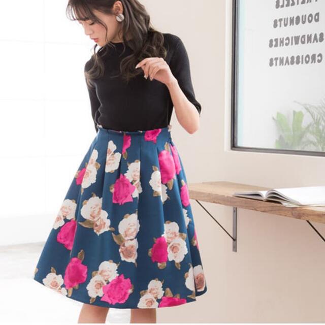 夢展望 - 新品*夢展望*ウエストタック花柄フレアスカートの通販 by