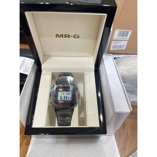 ジーショック(G-SHOCK)の新品未使用 MRG-B5000B-1JR G-SHOCK CASIO MR-G(腕時計(デジタル))