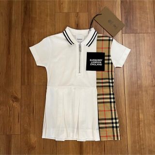 バーバリー(BURBERRY)の【新品未使用】バーバリー　ポロ　ワンピース(ワンピース)