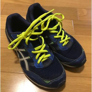 アシックス(asics)の《プロフ見てください様専用》22センチ　asics 紺(スニーカー)