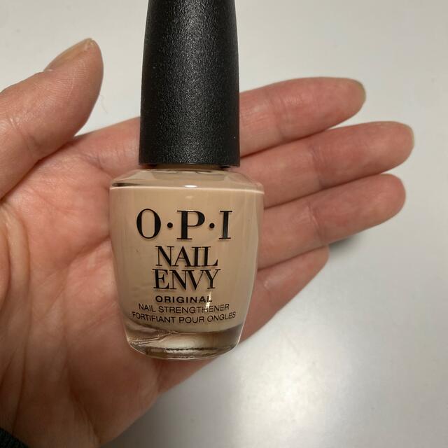 OPI(オーピーアイ)のOPI ネイル　サモアン　サンド コスメ/美容のネイル(マニキュア)の商品写真