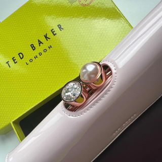 テッドベイカー(TED BAKER)の【 新品未使用 ＊ TEDBAKER 長財布 ベビーピンク 】(財布)