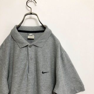 ナイキ(NIKE)の古着　ナイキ　半袖ポロシャツ　Ｍ　ワンポイント刺繍ロゴ(ポロシャツ)