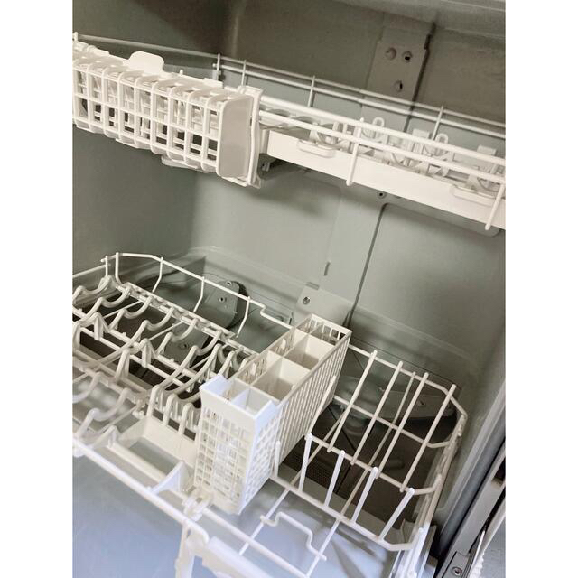 Panasonic - 2022年製 【ほぼ新品】食洗機 Panasonic NP-TH4-Wの通販
