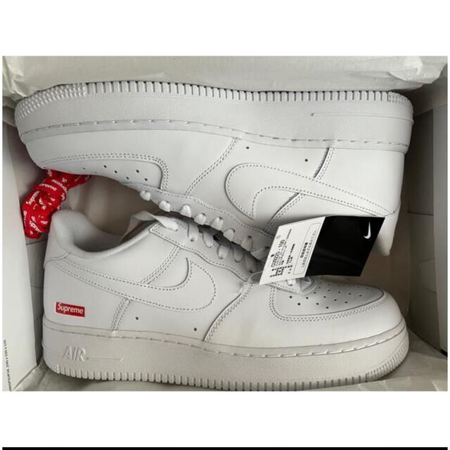 Supreme Nike Air Force 1 Low white