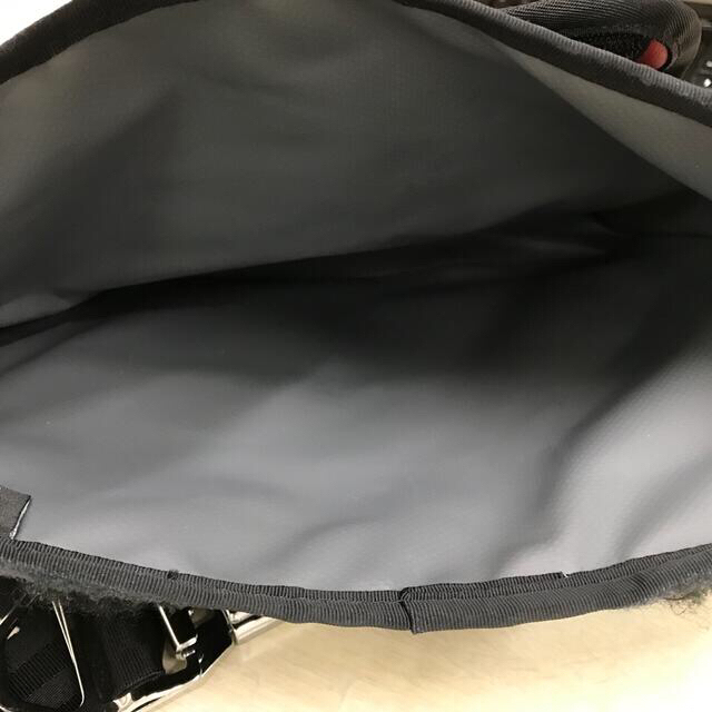 CHROME(クローム)のchrome メッセンジャーバック メンズのバッグ(メッセンジャーバッグ)の商品写真