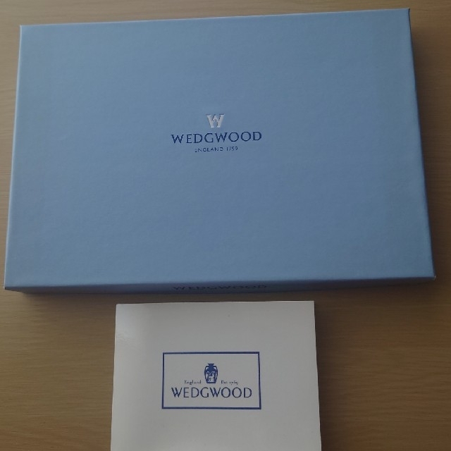 WEDGWOOD(ウェッジウッド)の【新品未使用】ウェッジウッド　トレイ インテリア/住まい/日用品のキッチン/食器(食器)の商品写真