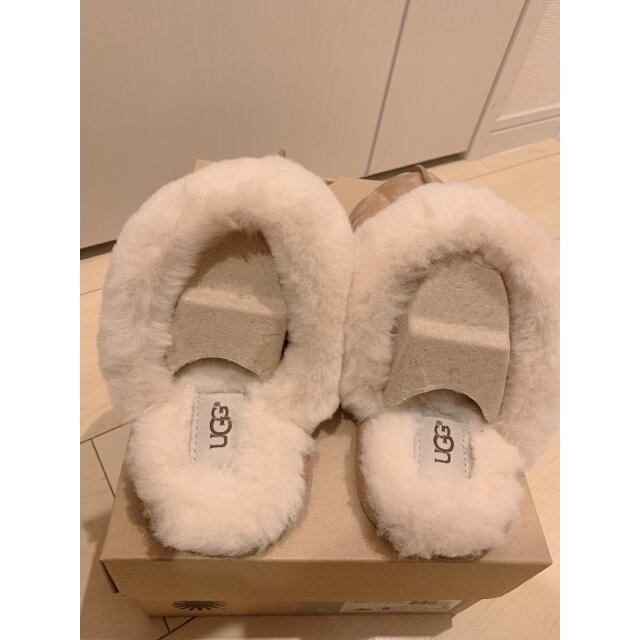 UGG(アグ)のUGG ルームシューズ スカフェット２ 25cm インテリア/住まい/日用品のインテリア小物(スリッパ/ルームシューズ)の商品写真