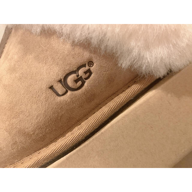 UGG(アグ)のUGG ルームシューズ スカフェット２ 25cm インテリア/住まい/日用品のインテリア小物(スリッパ/ルームシューズ)の商品写真