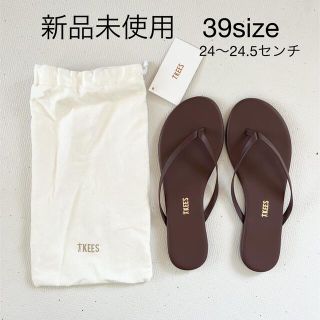 新品未使用　ティキーズサンダル　39サイズ(ビーチサンダル)