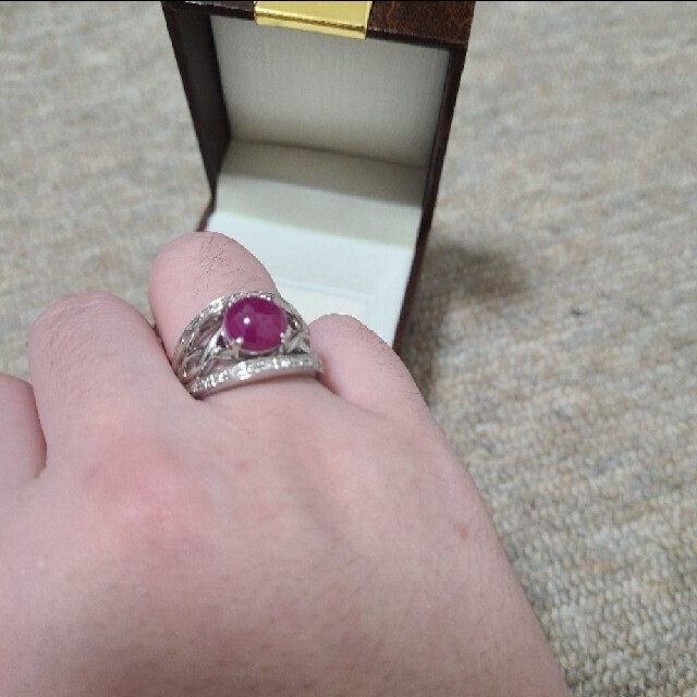 pt900　天然ルビー4.26ct 19.4gリング レディースのアクセサリー(リング(指輪))の商品写真