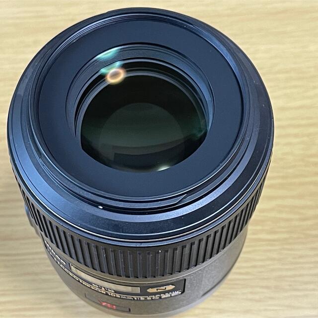 Nikon(ニコン)のNikon AF-S VR Micro-Nikkor 105mm f2.8G スマホ/家電/カメラのカメラ(レンズ(単焦点))の商品写真