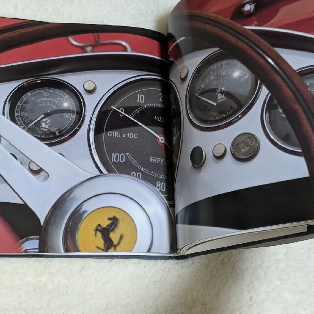 Ferrari(フェラーリ)のフェラーリ写真集　Ferrari 　車　外車　洋書　貴重　レア エンタメ/ホビーの本(洋書)の商品写真