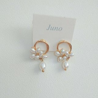 パール フラワー ピアス(ピアス)