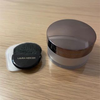 ローラメルシエ(laura mercier)の⭐️期間限定値下げ⭐️ローラメルシエ　トランスルーセントパウダー(フェイスパウダー)