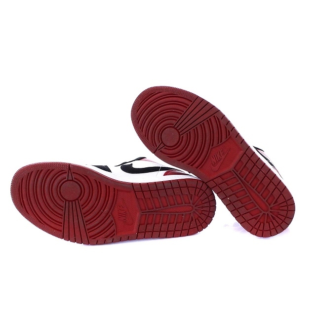 NIKE(ナイキ)のナイキ エアジョーダン1 ロウ スニーカー シューズ 26.0cm 黒 白 赤 メンズの靴/シューズ(スニーカー)の商品写真