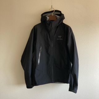 アークテリクス(ARC'TERYX)の【着用1回】アークテリクス　ベータジャケット　S(ナイロンジャケット)