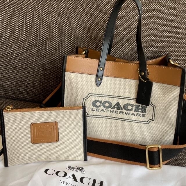 トートバッグCOACH  キャンバストートバッグ