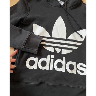 アディダス(adidas)のアディダス　パーカー(パーカー)