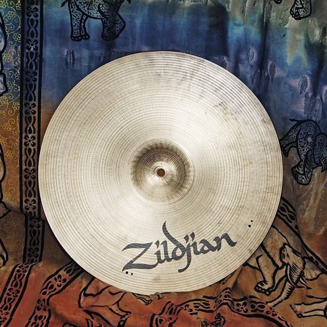 Aジルジャン A Zildjian Medium Crash 16"