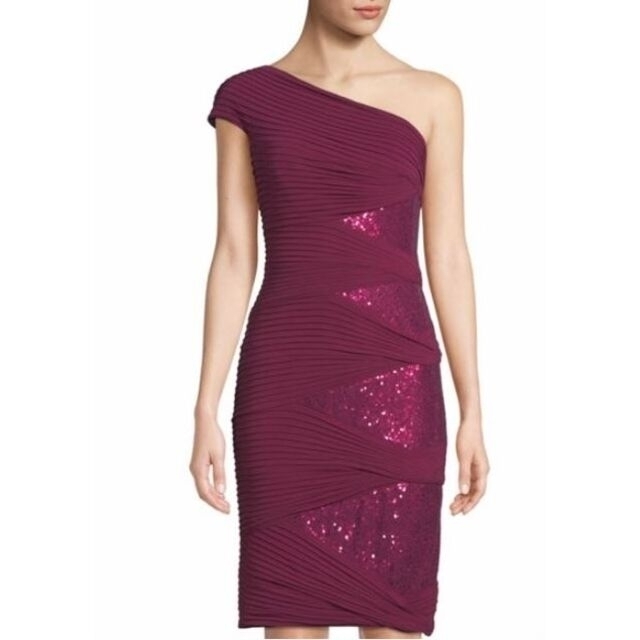 TADASHI SHOJI - 新品☆TADASHI SHOJIタダシ・ショージスパンコール