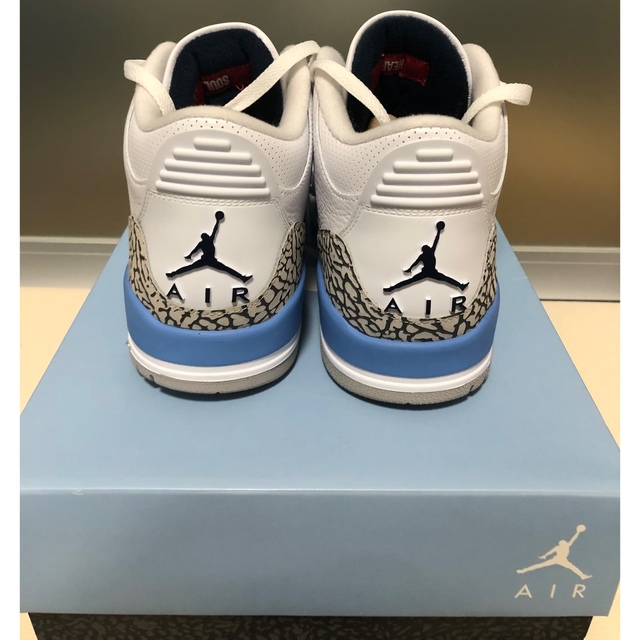 NIKE(ナイキ)のNIKE AIR JORDAN3 "UNC" メンズの靴/シューズ(スニーカー)の商品写真