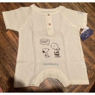 スヌーピー(SNOOPY)のbaiya スヌーピー SNOOPY ロンパース 半袖 半ズボン 白 新品 80(ロンパース)