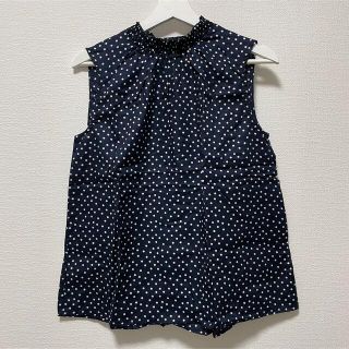 ザラ(ZARA)のドットノースリーブ(シャツ/ブラウス(半袖/袖なし))