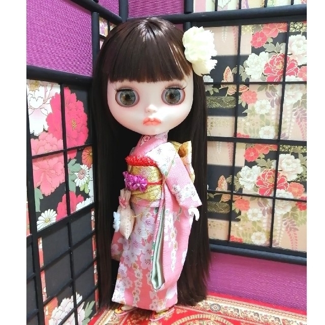 【夢人屋呉服店】ブライス　着物　一粒お花のお着物セット　桜柄　足袋・草履付き