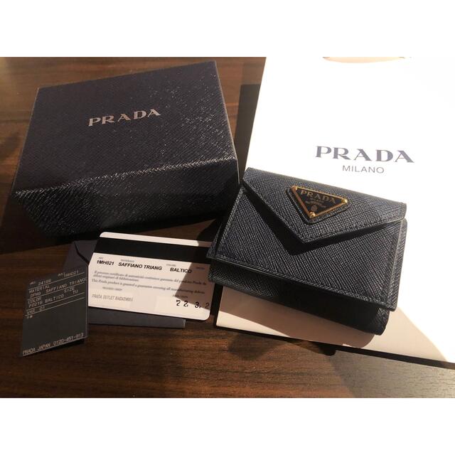 新品　PRADA  三つ折り　財布