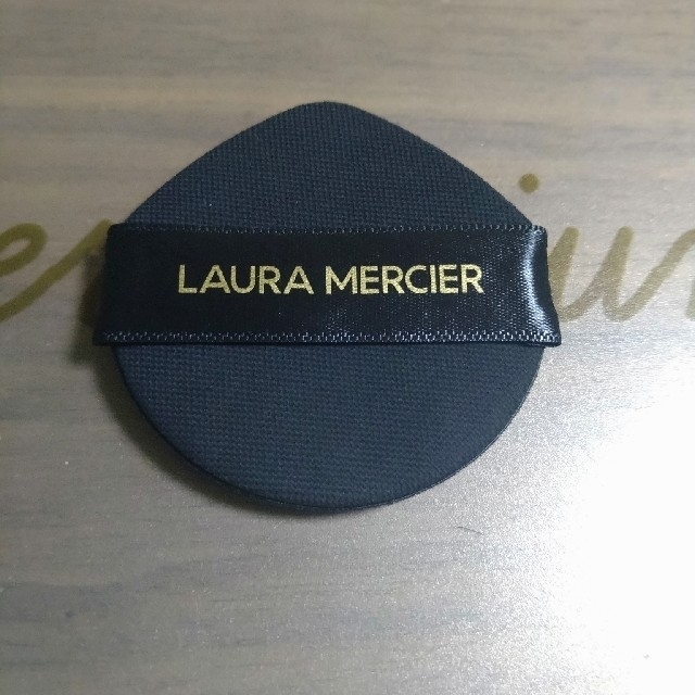 laura mercier(ローラメルシエ)のローラメルシエ♥1N1 コスメ/美容のベースメイク/化粧品(ファンデーション)の商品写真