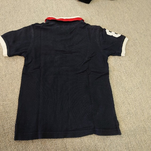 TOMMY HILFIGER(トミーヒルフィガー)の☆美品☆トミーヒルフィガー  ポロシャツ キッズ/ベビー/マタニティのキッズ服男の子用(90cm~)(Tシャツ/カットソー)の商品写真