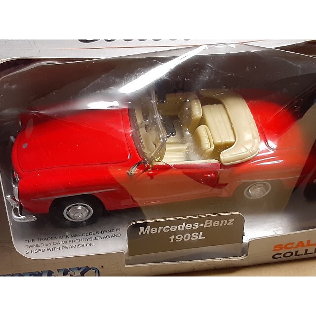 1/43 WELLY Mercedes-Benz 190 SL