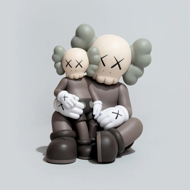 新品 KAWS HOLIDAY JAPANフィギュア カウズ グレーエンタメ/ホビー