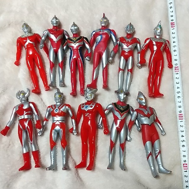 ☆送料込☆ウルトラマン&怪獣のソフビ36体まとめ売り・USEDの ☆送料込☆ウルトラマン&怪獣のソフビ36体まとめ売り・USEDの