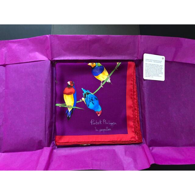 PATEK PHILIPPE(パテックフィリップ)の希少　パテックフィリップ シルクスカーフ　ノベルティ非売品 レディースのファッション小物(バンダナ/スカーフ)の商品写真