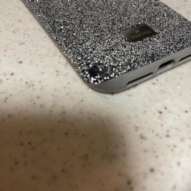 SWAROVSKI(スワロフスキー)のiPhone11ケース　　スワロフスキー スマホ/家電/カメラのスマホアクセサリー(iPhoneケース)の商品写真