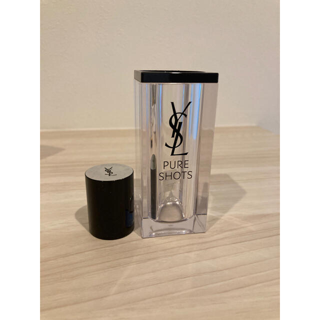 Yves Saint Laurent Beaute(イヴサンローランボーテ)の値下げ⭐︎イヴ・サンローラン　ピュアショットナイトセラム30ml コスメ/美容のスキンケア/基礎化粧品(美容液)の商品写真