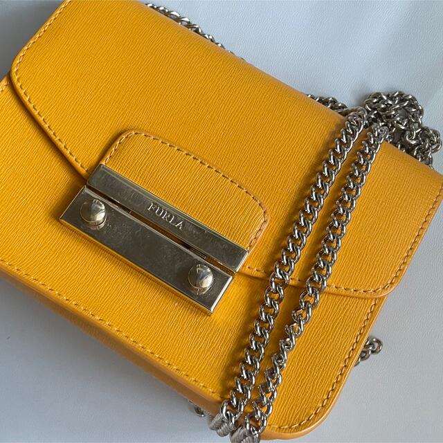 Furla(フルラ)のFURLA メトロポリス イエロー オレンジ レディースのバッグ(ショルダーバッグ)の商品写真