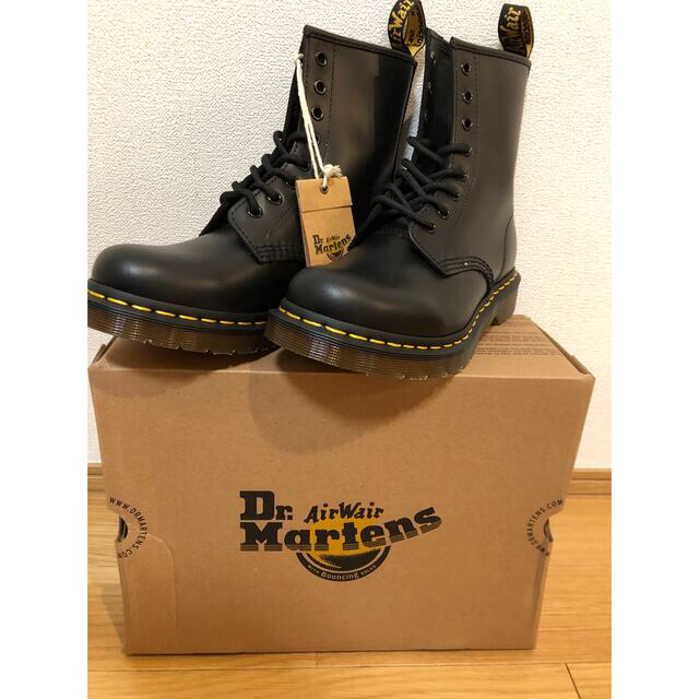 Dr.Martens(ドクターマーチン)のドクターマーチン8ホール レディースの靴/シューズ(ブーツ)の商品写真