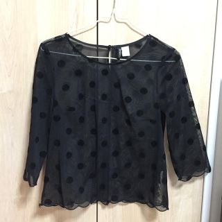 エイチアンドエム(H&M)のレース素材カットソー(カットソー(長袖/七分))