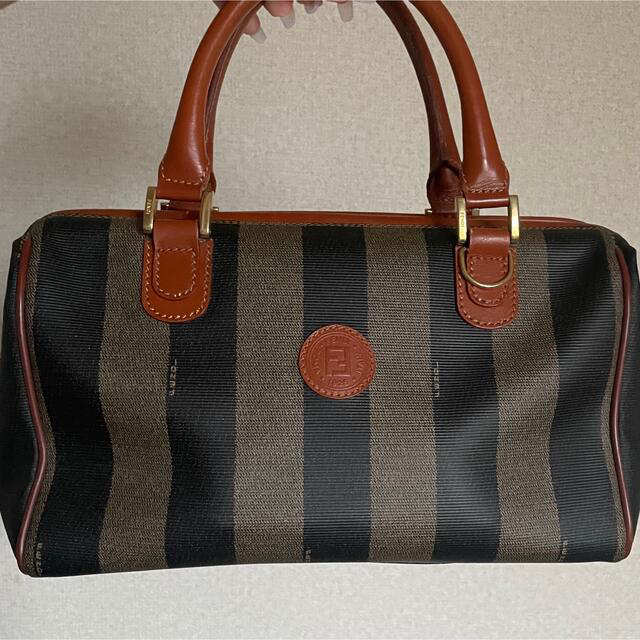 エルメス Clic Clac a Pois クリック クラック ドット スカーフ エルメス Clic Clac a Pois クリック クラック ドット スカーフ