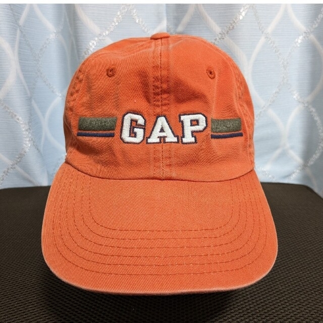 GAP(ギャップ)のキッズ帽子　オレンジ（GAP） キッズ/ベビー/マタニティのこども用ファッション小物(帽子)の商品写真