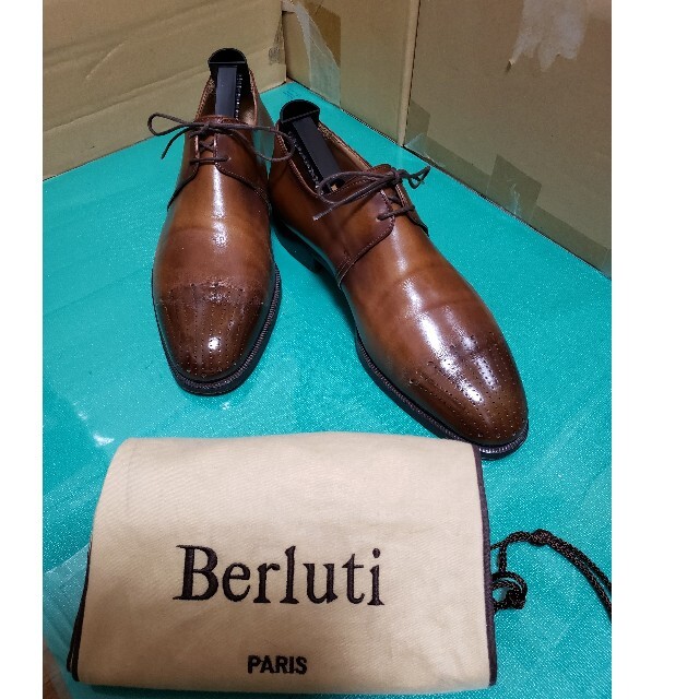 【極美品】Berluti　ベルルッティ　メダリオン　ブラウン　7ハーフ