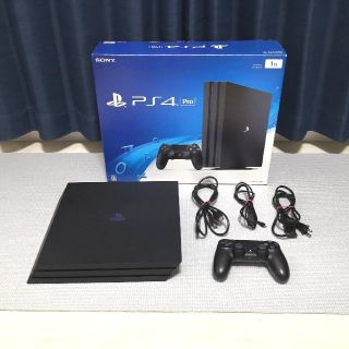 プレイステーション4(PlayStation4)のPS4 PRO 本体 1TB CUH-7000B B01【注意事項あり】(家庭用ゲーム機本体)