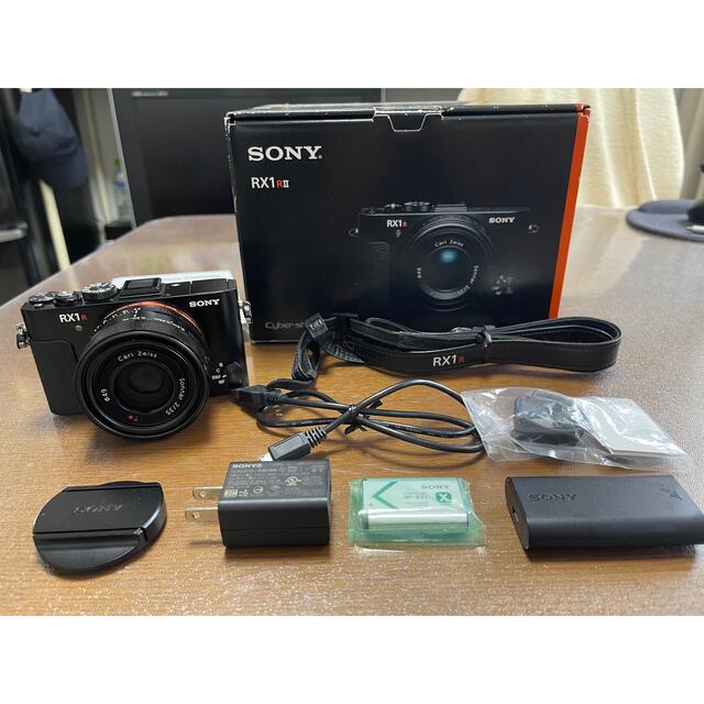 SONY Cyber−Shot RX DSC-RX1RM2