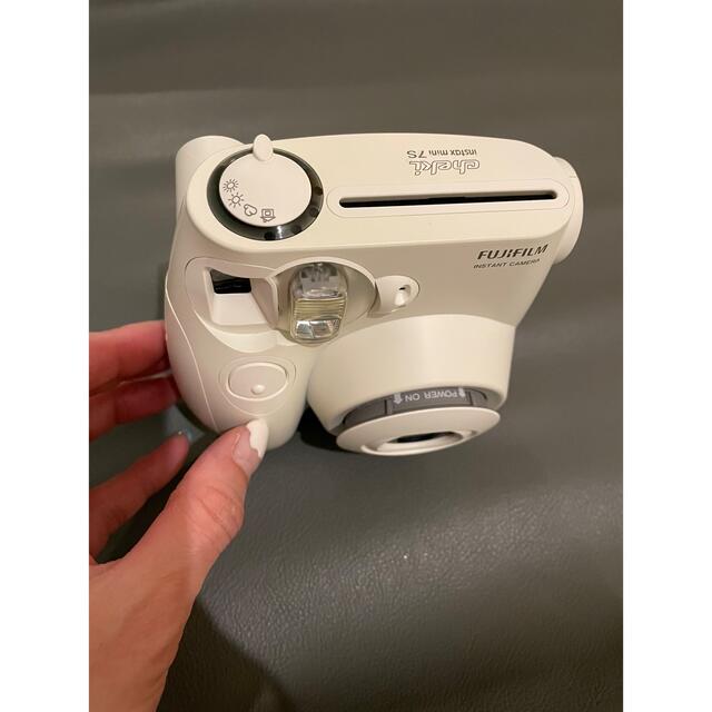 富士フイルム(フジフイルム)のFUJI FILM instax mini 7s チェキ 本体 スマホ/家電/カメラのカメラ(フィルムカメラ)の商品写真