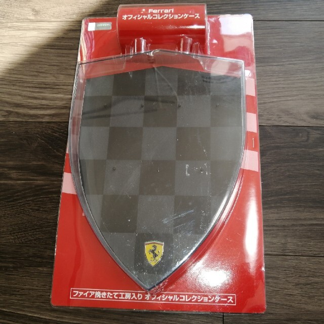 Ferrari(フェラーリ)のフェラーリ　オフィシャル　コレクション　新品 エンタメ/ホビーのおもちゃ/ぬいぐるみ(ミニカー)の商品写真