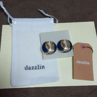 ダズリン(dazzlin)のdazzlin イヤリング(イヤリング)